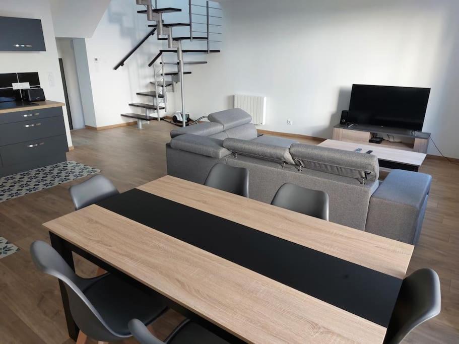 Appartement Moderne Hyper Centre Ville 4 Chambres Auray Zewnętrze zdjęcie