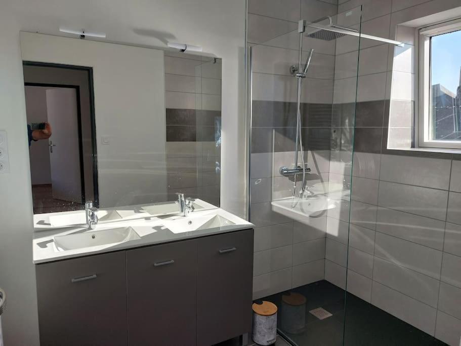 Appartement Moderne Hyper Centre Ville 4 Chambres Auray Zewnętrze zdjęcie